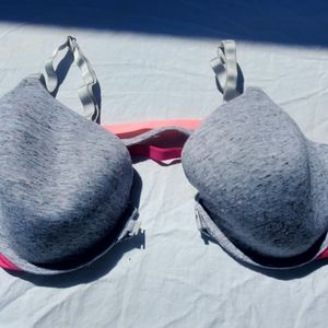 VS‎ bra